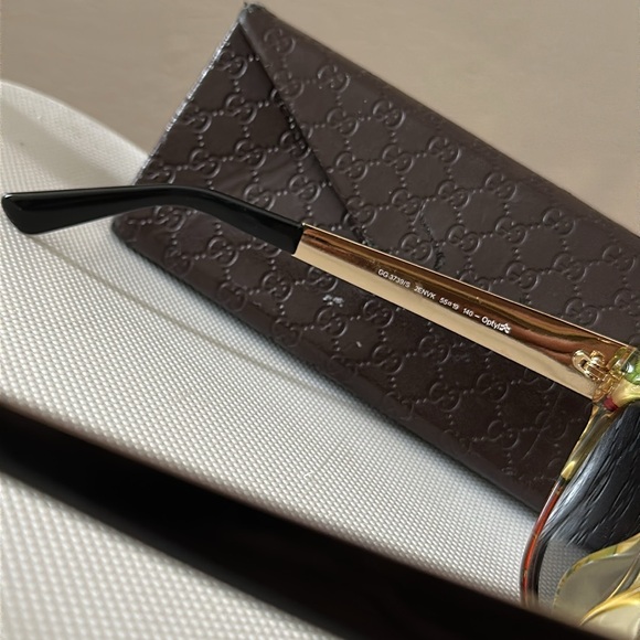 💥❗️GUCCI| GG 3739/S 2ENVK Black Floral Cat Eye Sunglasses❗️💥 - Picture 14 of 14